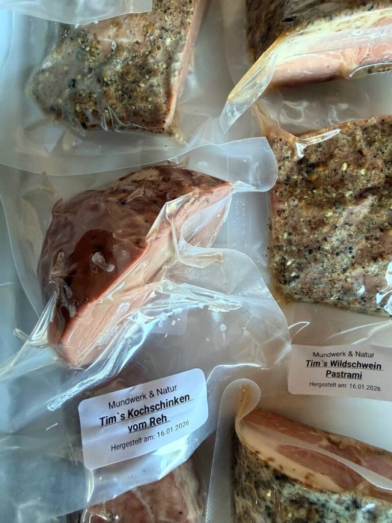 Einige Stücke eingeschweißter Braten